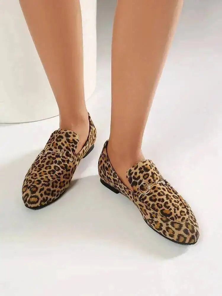 Clara – Leopard Print Pointed-Toe Loafers