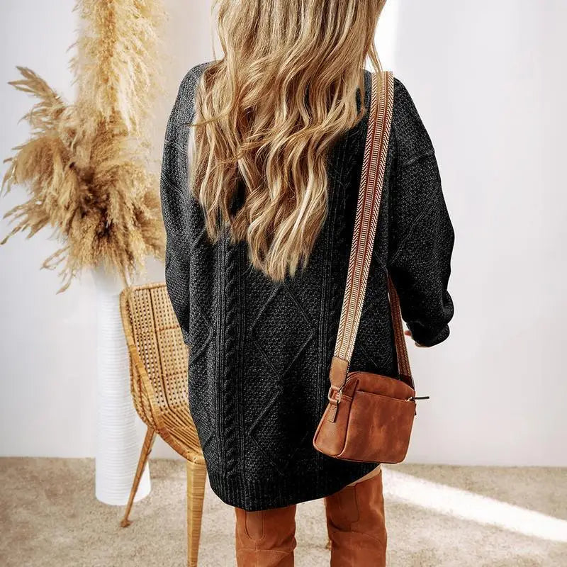 Jordan – Parchment Cable Knit Sweater