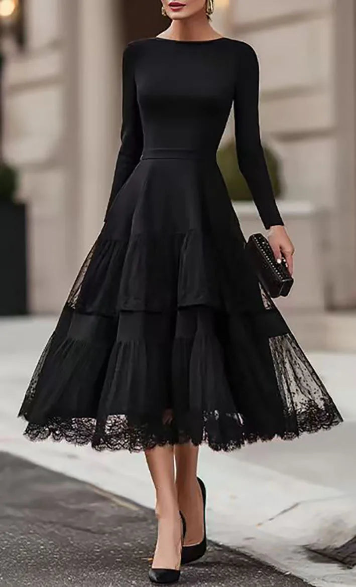 Amelia – Black Long-Sleeve Tiered Midi Dress