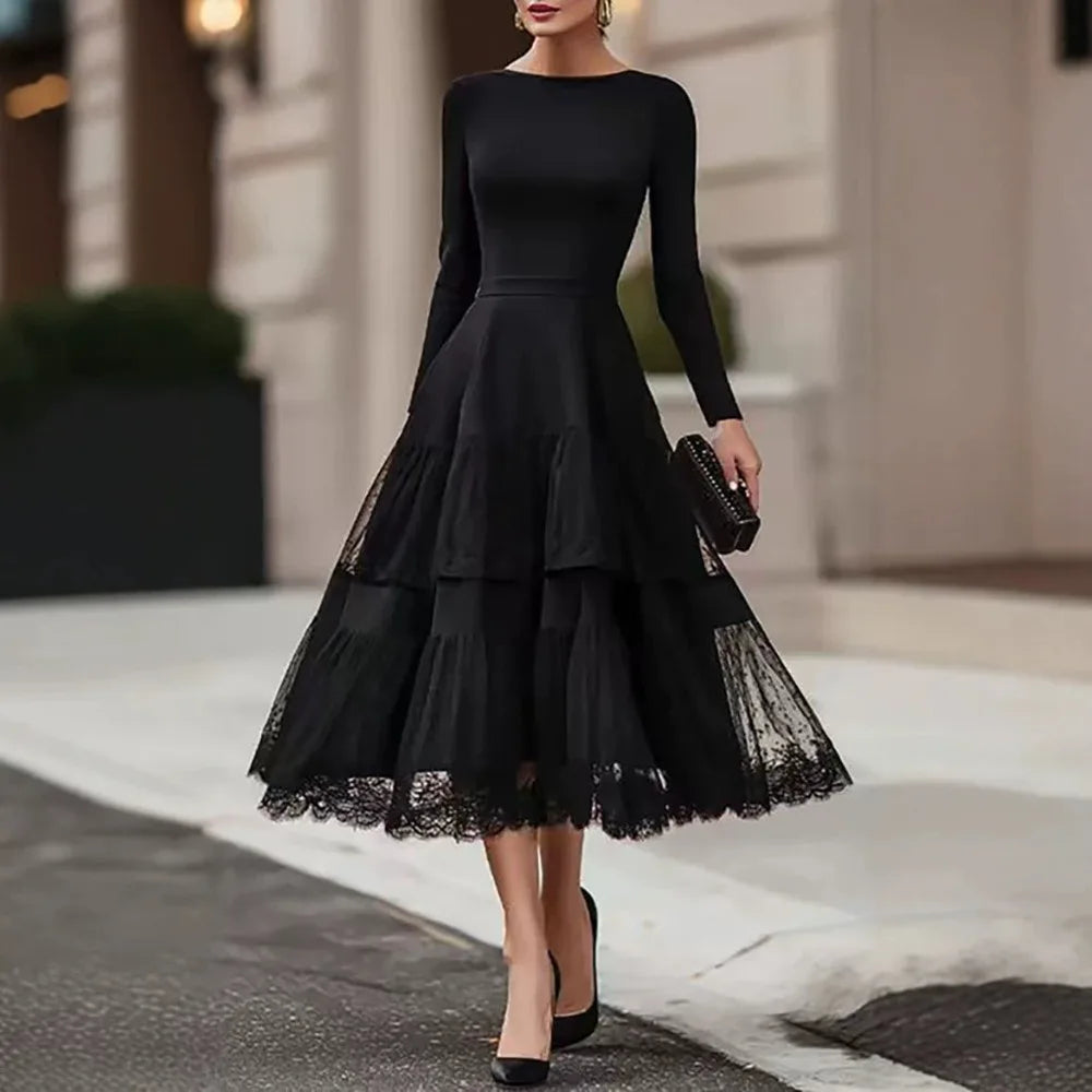 Amelia – Black Long-Sleeve Tiered Midi Dress